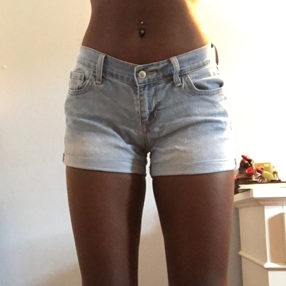 BOYFRIEND SHORTS